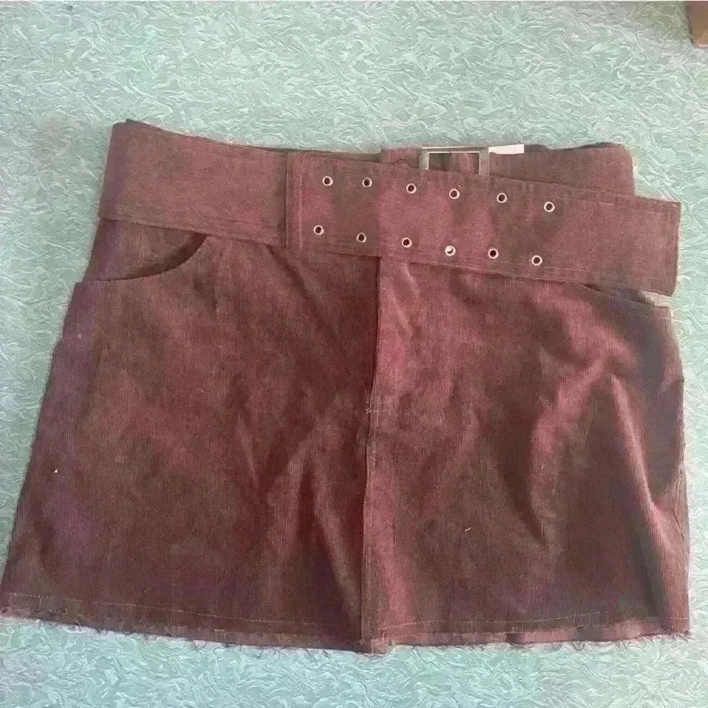 Rue 21 brown corduroy mini skirt with raw edge size small New with Tag